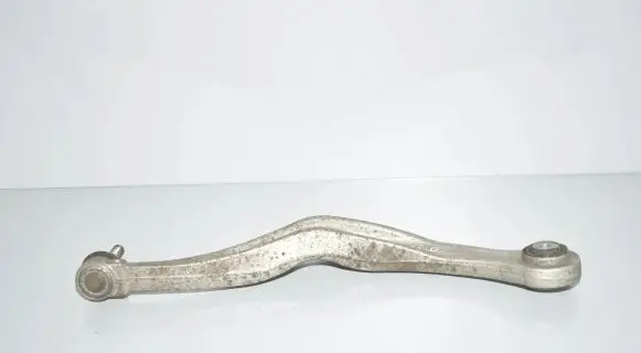 BMW 5 GT F07 Rear control arm 6779848 33326779848