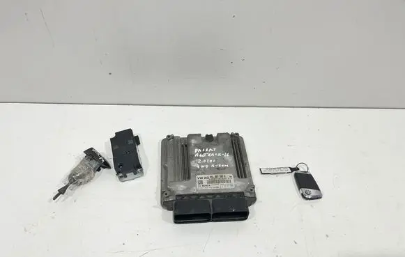 Volkswagen Passat Alltrack Engine ECU kit and lock set 04L907309M 0281030462 3Q0905861