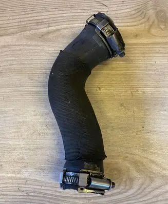 Audi A6 S6 C6 4F Intercooler hose/pipe 4F0145709H