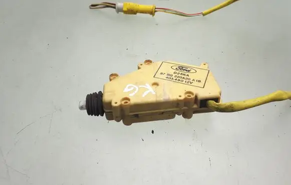 Ford Sierra Central locking motor 87BG220A20 403490