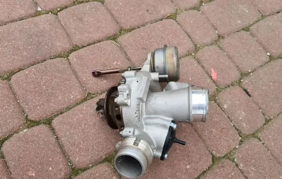 Opel Zafira C Turbo 55571798