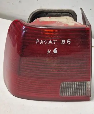 Volkswagen PASSAT B5 Rear/tail lights