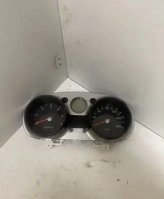 Nissan Qashqai Speedometer (instrument cluster) JD50A