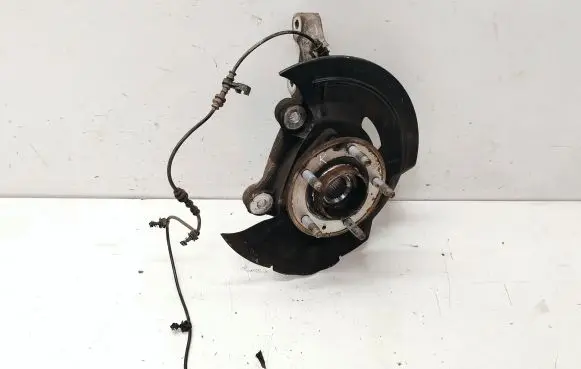 Opel Insignia B Front wheel hub 23384197