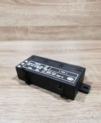 BMW 5 E39 Door control unit/module 8378767 5DK00735814 61358378767