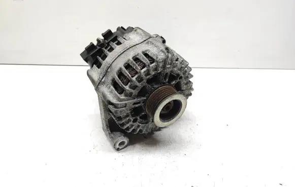 BMW 3 E90 E91 Generator/alternator 7802261