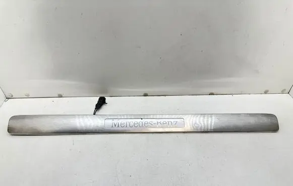 Mercedes-Benz Vaneo W414 Front sill trim cover 4146861674 A4146800074