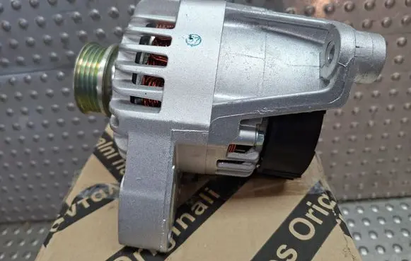 Fiat Panda II Generator/alternator S26340146 52003509