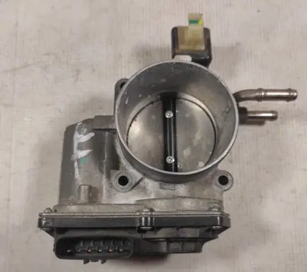 Toyota Highlander XU40 Throttle valve 2203031030