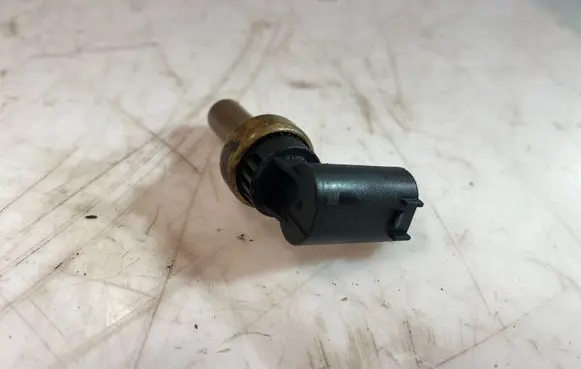 Coolant temperature sensor