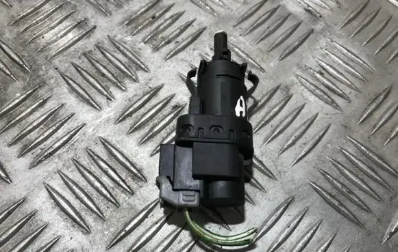 Volvo S40, V40 Brake pedal sensor switch 3m5t13480ab 3m5t-13480-ab