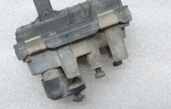 Ford Ranger Turbine electric control actuator FB3Q6K682MC