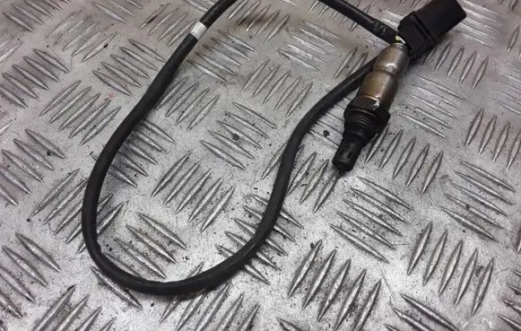 Skoda Octavia Mk2 (1Z) Lambda probe sensor 03L906262A