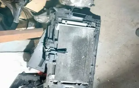 Mazda CX-9 Radiator support slam panel 