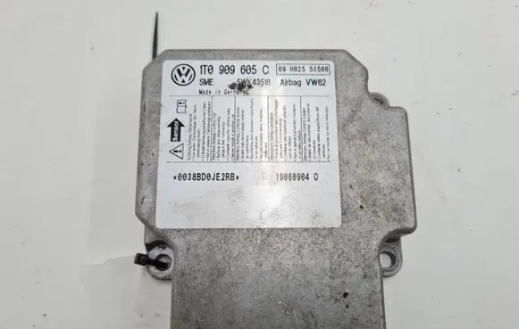 Volkswagen Touran I Airbag control unit/module 1T0909605C