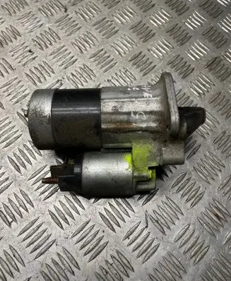 Renault Megane II Starter motor M000T87881 8200584675B