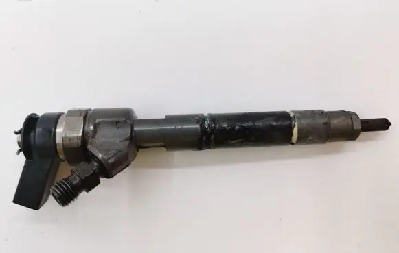 Mercedes-Benz B W245 Fuel injector A6400700787 0445110167