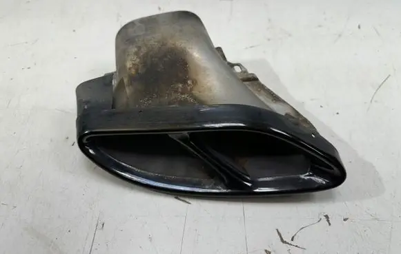 Mercedes-Benz C AMG W205 Muffler ending 013245