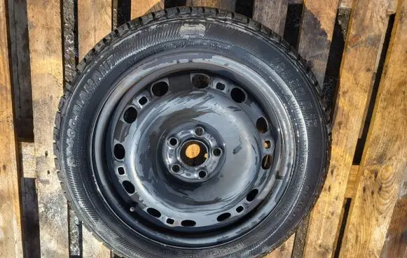 Skoda Fabia Mk1 (6Y) R15 steel rim 6Q0601027B