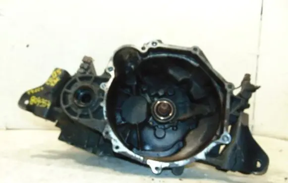 Manual 5 speed gearbox
