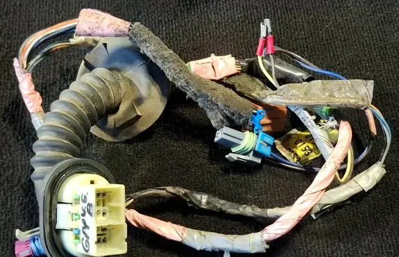 Chevrolet TrailBlazer Rear door wiring loom