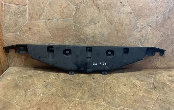 BMW 5 F10 F11 Top upper radiator support slam panel 7595701
