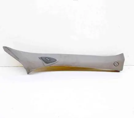 Cadillac SRX (A) pillar trim