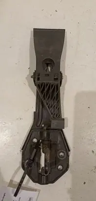 Audi A6 S6 C7 4G Engine bonnet/hood lock/latch loop/hook 4G0823480