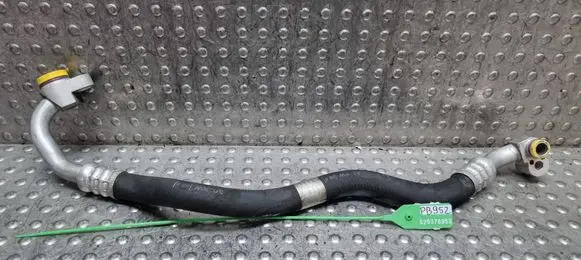 BMW X5 E70 Air conditioning (A/C) pipe/hose S26378952 6985610