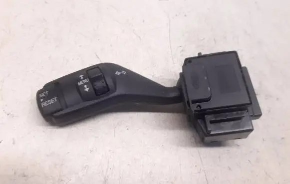 Ford Focus Indicator stalk 4M5T13335BD 09NUV12BBR1