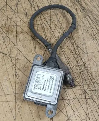 Mercedes-Benz C W205 Lambda probe sensor A0009059603