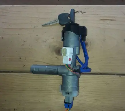 KIA Sorento Engine start stop button switch 070618