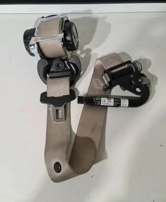 BMW X5 F15 Front seatbelt 7343632