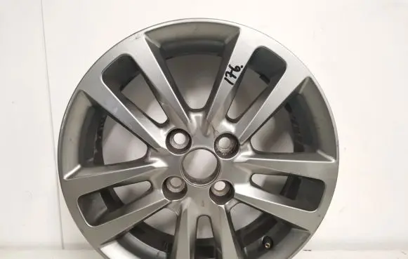 Toyota Yaris R15 alloy rim 