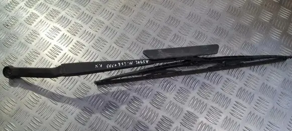 Mazda 626 Front wiper blade arm b5762nwb fge4ta