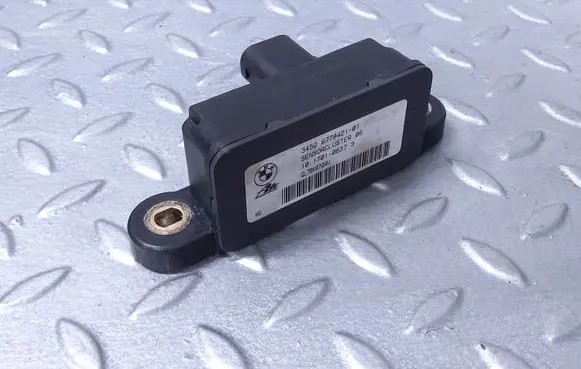 BMW 1 E81 E87 ESP acceleration yaw rate sensor 6778421 34526778421 3452677842101