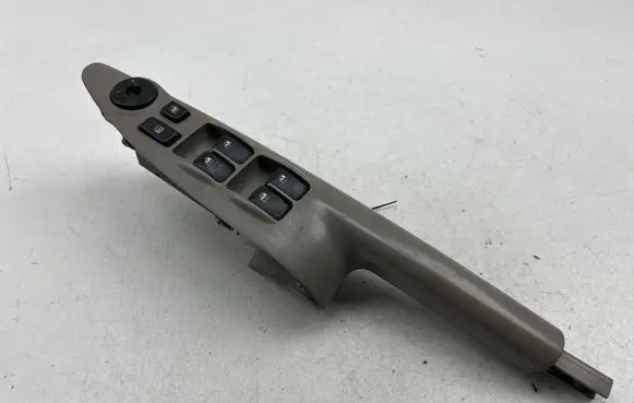 Hyundai Tucson JM Electric window control switch 935702E200 935702E400