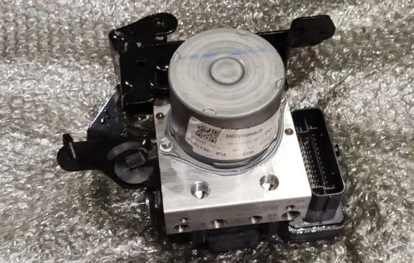 Renault Master III ABS Pump 476604079R 269872