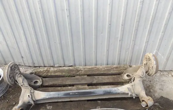 Seat Ibiza IV (6J,6P) Rear axle beam 