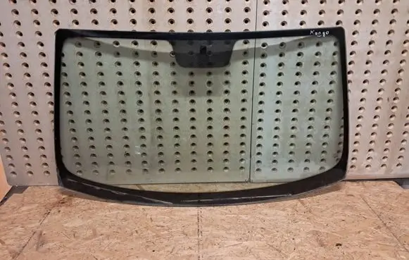 Renault Kangoo I Front windscreen/windshield window 
