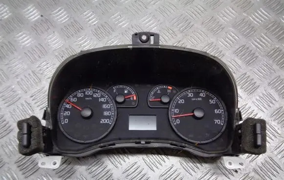 Fiat Punto (188) Tachometer 46833366