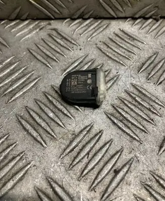 Ford Focus Tire pressure sensor EV6T1A180DB