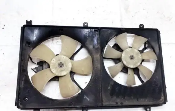 Mitsubishi Grandis Radiator cooling fan shroud 4993003171