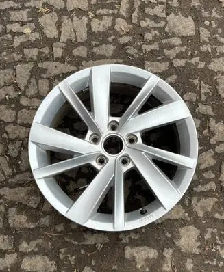 Volkswagen Golf VIII R17 alloy rim 5H0071497