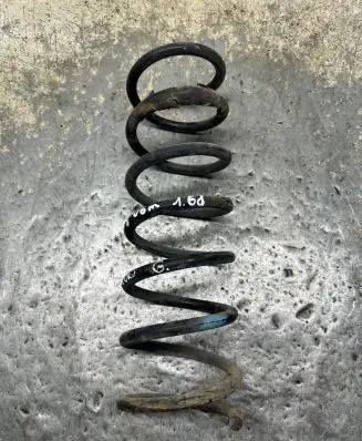 Mazda 3 I Rear coil spring