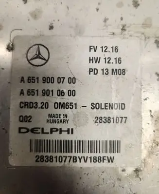 Mercedes-Benz Sprinter W906 Engine control unit/module A6519000700 A6519010600 28381077