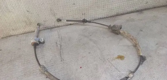 Dodge Stratus Gear shift cable linkage 