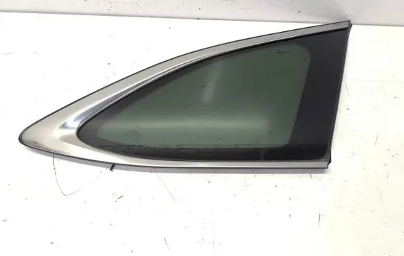 Subaru Outback (BT) Rear side window M127