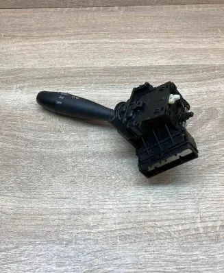 Hyundai Getz Indicator stalk 32932A LHD