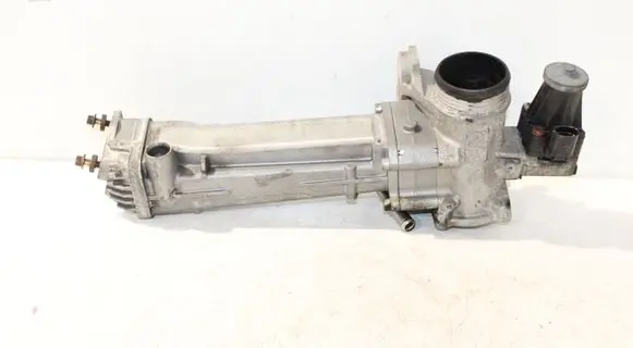 Volvo XC60 EGR valve cooler 31325030 70304902